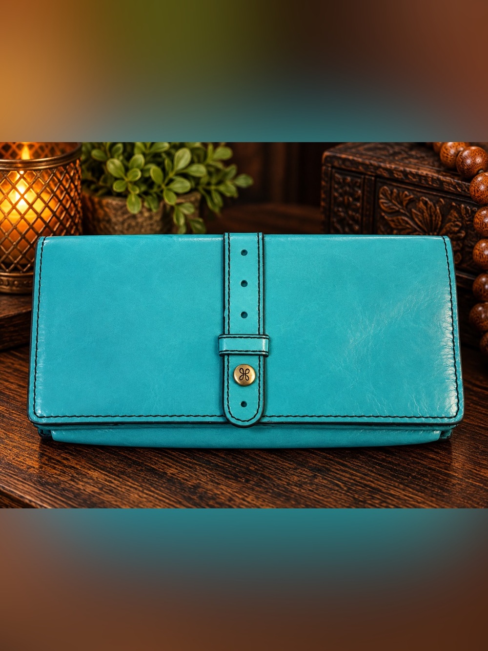 HOBO Turquoise Blue Leather Continental Wallet